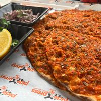 vegan lahmacun at Pidexpress in Istanbul
