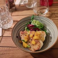 Chou mariné et sauce à la mangue. Verre de liqueur de poire. at Thym Et Romarin in Montpellier