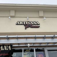 Storefront  at Artisana Pizza in Dumfries