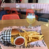 Francis Burger Joint - Minneapolis Minnesota Restaurant - HappyCow