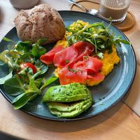 Vegan Omelette with salmon and Avocado  at Stadtgeflüster Ulm in Ulm