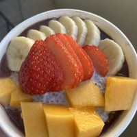 Açaí Bowl at Tucker and Bevvy in Honolulu