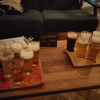 6-beer tasting flight #Veganuary at BrewsLi - Der Biermacher in Munich