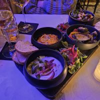 Planche apéritif vegan à partager #Veganuary at Les 3 Gus in Nancy