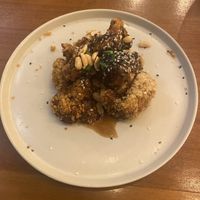 Cavolfiore caramellato  at Mow Culinaria Vegana in Campinas