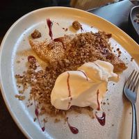 Apple strudel with cream at Von Zehn bis Vier at Academy Bar in Salzburg