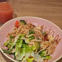 Udon mit Gemüse at Koi.7 in Weimar