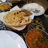 Vegan: tandoori roti and curry with whole chickpeas (sorry I dont remember name of dish). #Veganuary at Tandoori Night's Restaurant in Ao Nang
