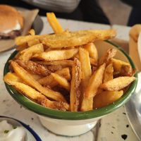 Patatas con sal de romero at Bagü Burger Hamburguesería in Sant Vicenc Dels Horts