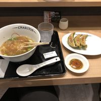 Vegan gyoza and ramen at Chabuton in Osaka