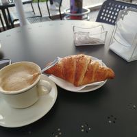 Cappuccino di soia e brioches farro e more at Tergol'Art Caffè in Campodarsego