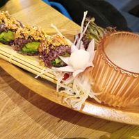 Sushi (avocado, cucumber, rocket salad with crispy onions) at ADIDA in Cologne