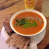 Spicy tomato soup with homemade bread at Vengo Die Gemusekuche in Bremen