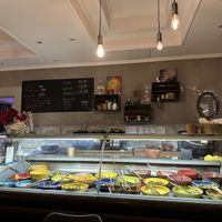 Theke, es können Bowles selbst zusammengestellt werden.  at Vengo Die Gemusekuche in Bremen