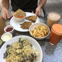 Vegan pasta Alfredo and a cordon bleue. Juices are with banana/peanuts/coconut milk, and carrot/apple/ginger  at Te Quiero Verde in San Cristobal De Las Casas