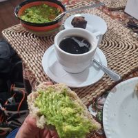 Pancito casero y palta 🥰
Tienen harta opcion de pasteleria y una de empanadas at Cafetería Delicias de Emma in La Serena