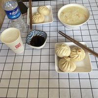   at Zhong Shan Yuan - 众善缘包粥铺 in Dali