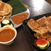 Murtabak and roti prata, love their curry and chana masala at Gokul Raas Vegetarian - Little India in Central Singapore
