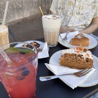 Latte Macchiato, Iced Latte und Wildberry Lemonade  at A Belle in Bensheim