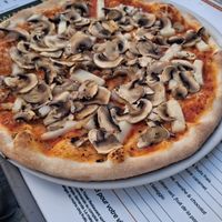 Mushroom pizza at Pizza Wawa in Paris