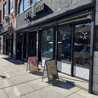 Storefront   at Oh So Good in Ottawa