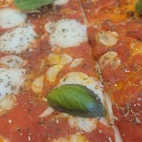 Vegan Cheese half n half pizza #Veganuary at Si Nonna's - The Original Sourdough Pizza in Mumbai