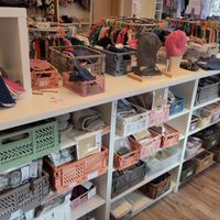 Handschuhe, Mützen, etc. at LiLa Kunterbunt Organic in Muenster