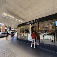 Store on Oxford streett  at Sandoitchi in Darlinghurst
