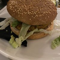 Burger di farro  at Connery in Turin