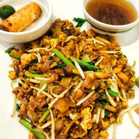 Vegan fried kuey teow set, alliums free version at Loving Hut in Central Singapore