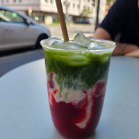 Himbeer Vanille Matcha mit Hafermilch at Café [ein]heimisch in Braunschweig