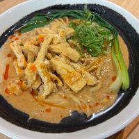 Vegan spicy tantan noodles at MOON and BACK in Osaka