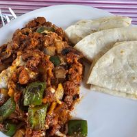 Alambre de pastor 🥴 at No Suaperro in Mexico City