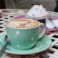 Cappuccino mit Sojamilch at CupCakes Wien in Vienna