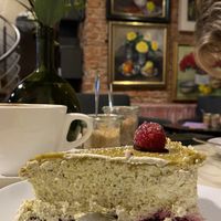 vegane Pistazien Creme Torte  at Cafe Innenleben  in Oldenburg