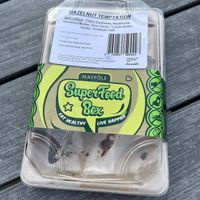 Haselnuss Rohveganer Kuchen at Maypole in Pembroke