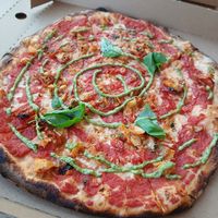 Vegan pizza at Gigi's Pizza in Bristol