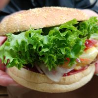 Cheeseburger at Vegangster in Rostock