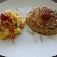Pancake mit Obstsalat at Green Gallery in Koh Phangan