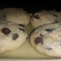 Vegan chocolate chip cookies at Green Gallery in Koh Phangan