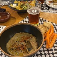 Humus  at Cervezas Yakka in Murcia