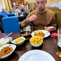  at Everest Inn in Dunfermline