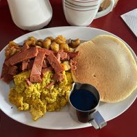 Full canadian breakfast  at Mamalicious in Hamburg