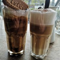 Biscoff Latte und white chocolate mocha at Mamalicious in Hamburg