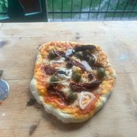 Place is amazing, no noises.. only the birds, so many undiscovered places around, beautiful waterfalls.
The service is brilliant. They are very attentive to your needs. Breakfast  at Colle Della Luna - Vegan B&B in Borgo Pace