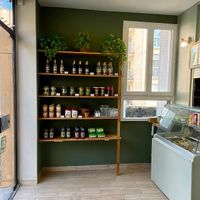 épicerie - comptoir at La Sauge in Gentilly