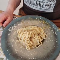 Pasta cacio e pepe at Vegetal Food by Grace in Antwerpen