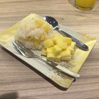 Pineapple sticky rice dessert   at Jardín de Yunnan  in Sevilla