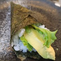 Cono con lattuga e avocado at Sushi One in Verzuolo