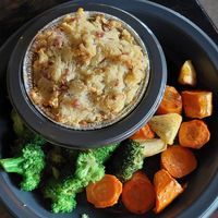 Vegan Shepherd's Pie at Universal Studios - Three Broomsticks in Orlando